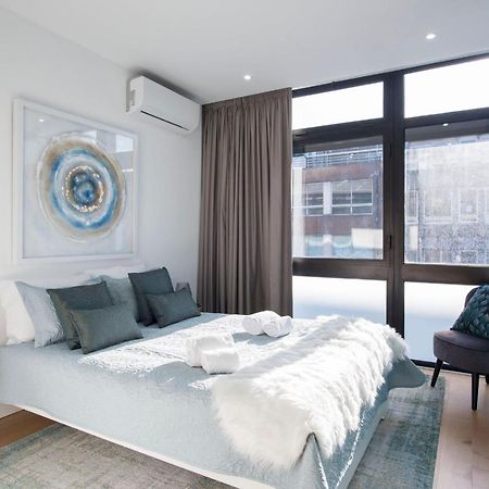 Lovelystay - Wohaza Apartment With Free Private Parking ポルト エクステリア 写真